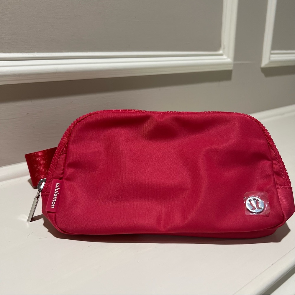 Lululemon Belt Bag Hot Pink 1L